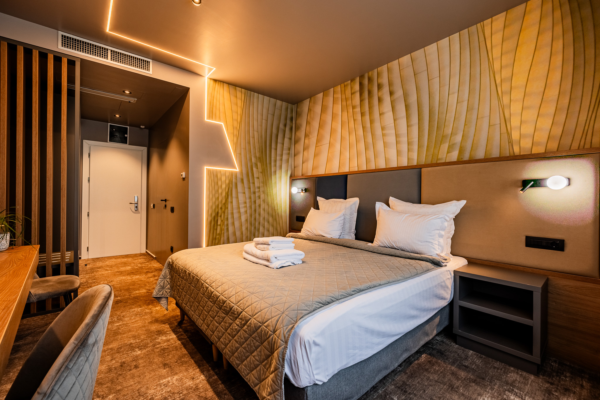 mobila pentru hotel